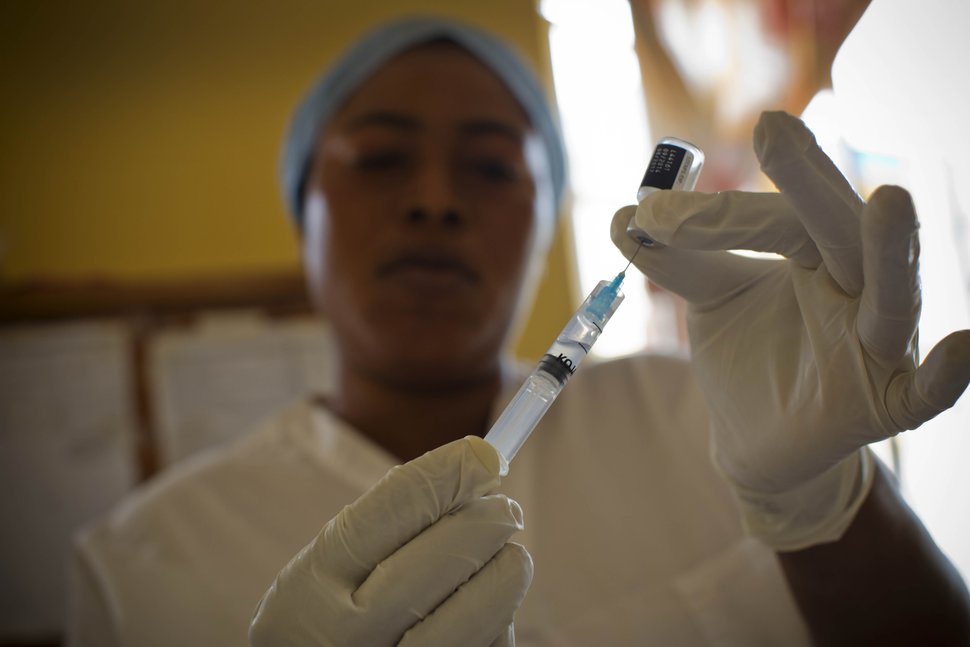 Gavi vaccine Sierre Leone Ebola album.jpg