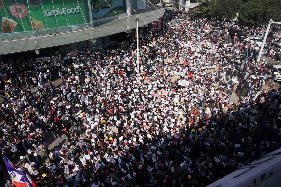 Myanmar protest Feb 9 2021 - VOA Burmese News via wikipedia.jpg