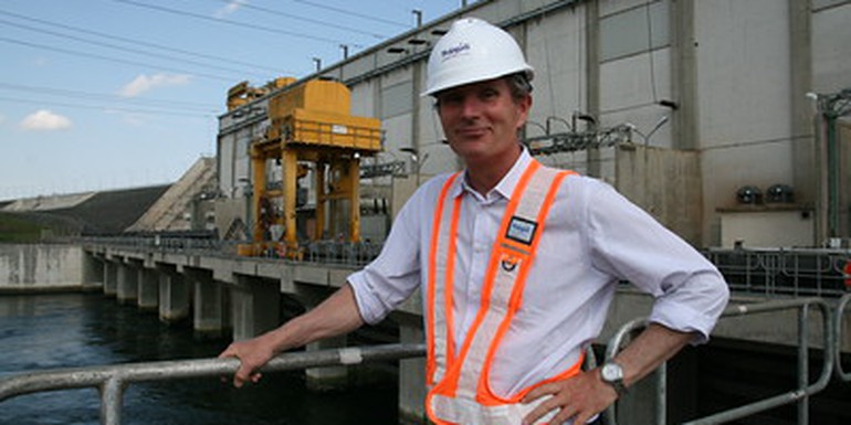 Thorleifsson Bujagali .jpg