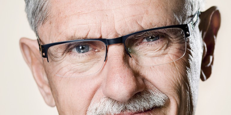 mogens_lykketoft-fotograf_steen_brogaard_cropped.jpg