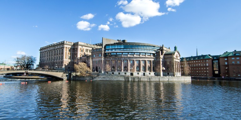 riksdagshuset-mars  Camilla SvenskSveriges riksdag cropped.jpg